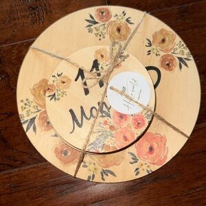 New Wood Baby Girl Floral Milestones Set